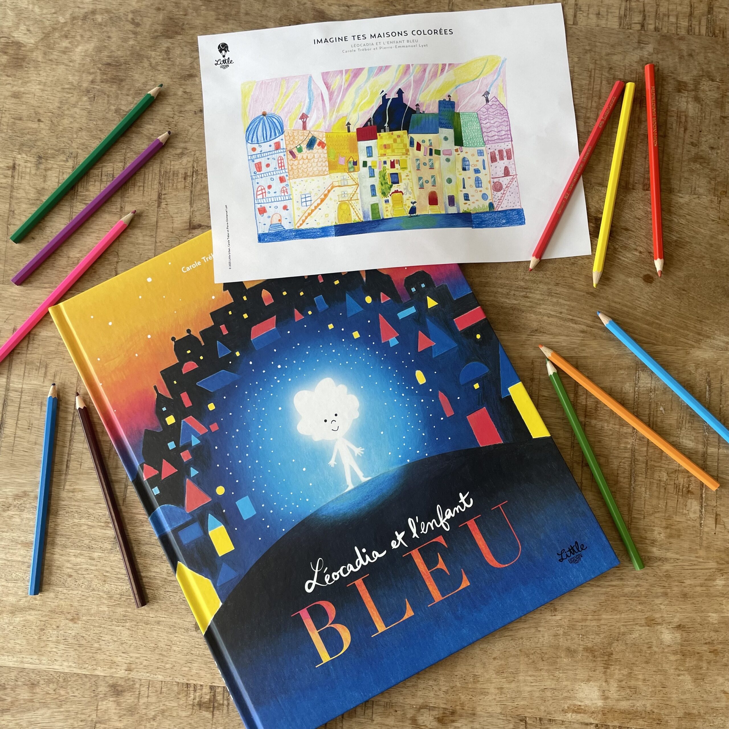 Dessine des maisons colorées